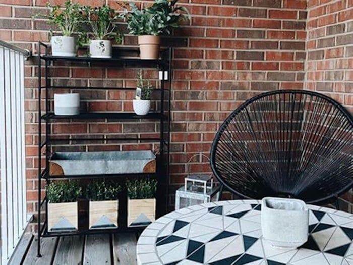 Brightening Patio with a Geometric Table