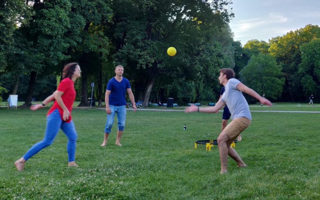 What Is The Difference Between Slammo And Spikeball? Which One Should You Buy? 