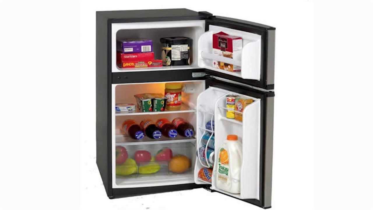 Avanti 2-Door Refrigerator