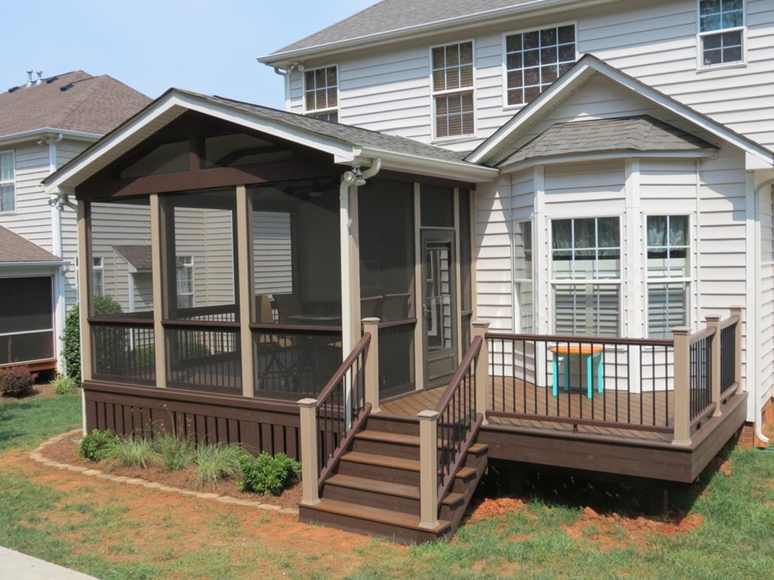 How to Turn Deck into Screened Porch? - EatHappyProject