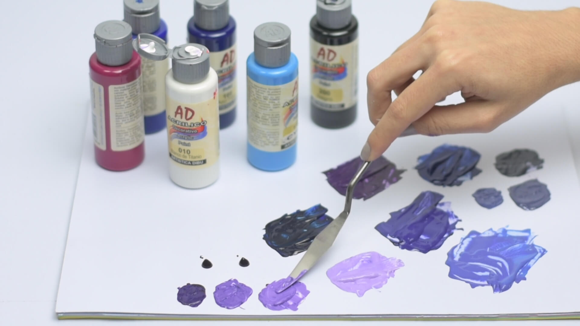 what-colors-make-purple-and-how-to-mix-shades-of-purple-color-for-an