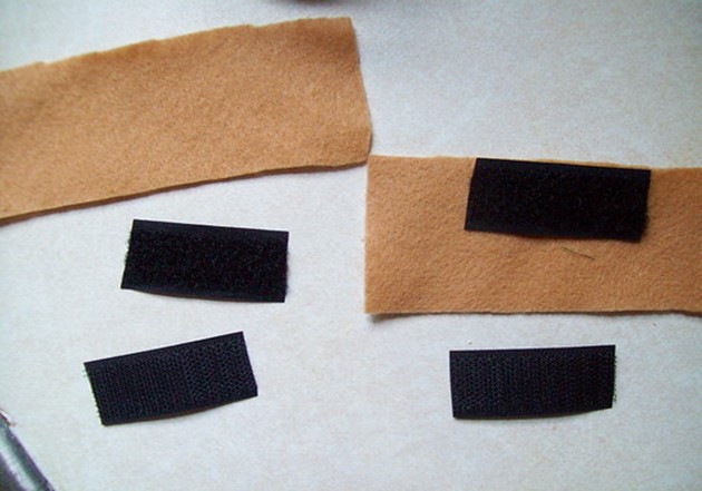 Method 2 Using Velcro Strips