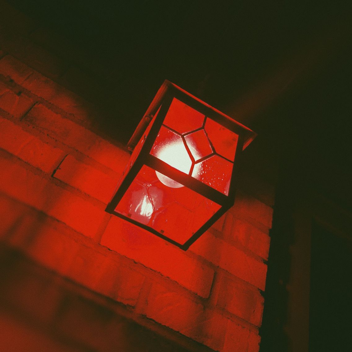 red porch light