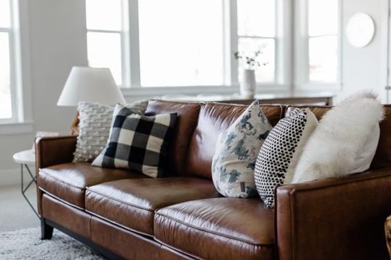 Pillows for clearance tan leather couch