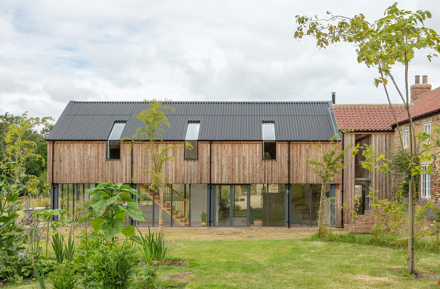 The Benefits of Using Eco-Friendly Materials for House Refurbishment in London