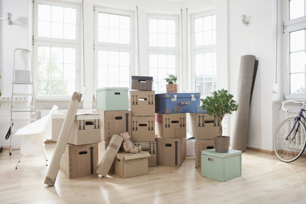 10 Practical and Easy Ways To Pack For Moving