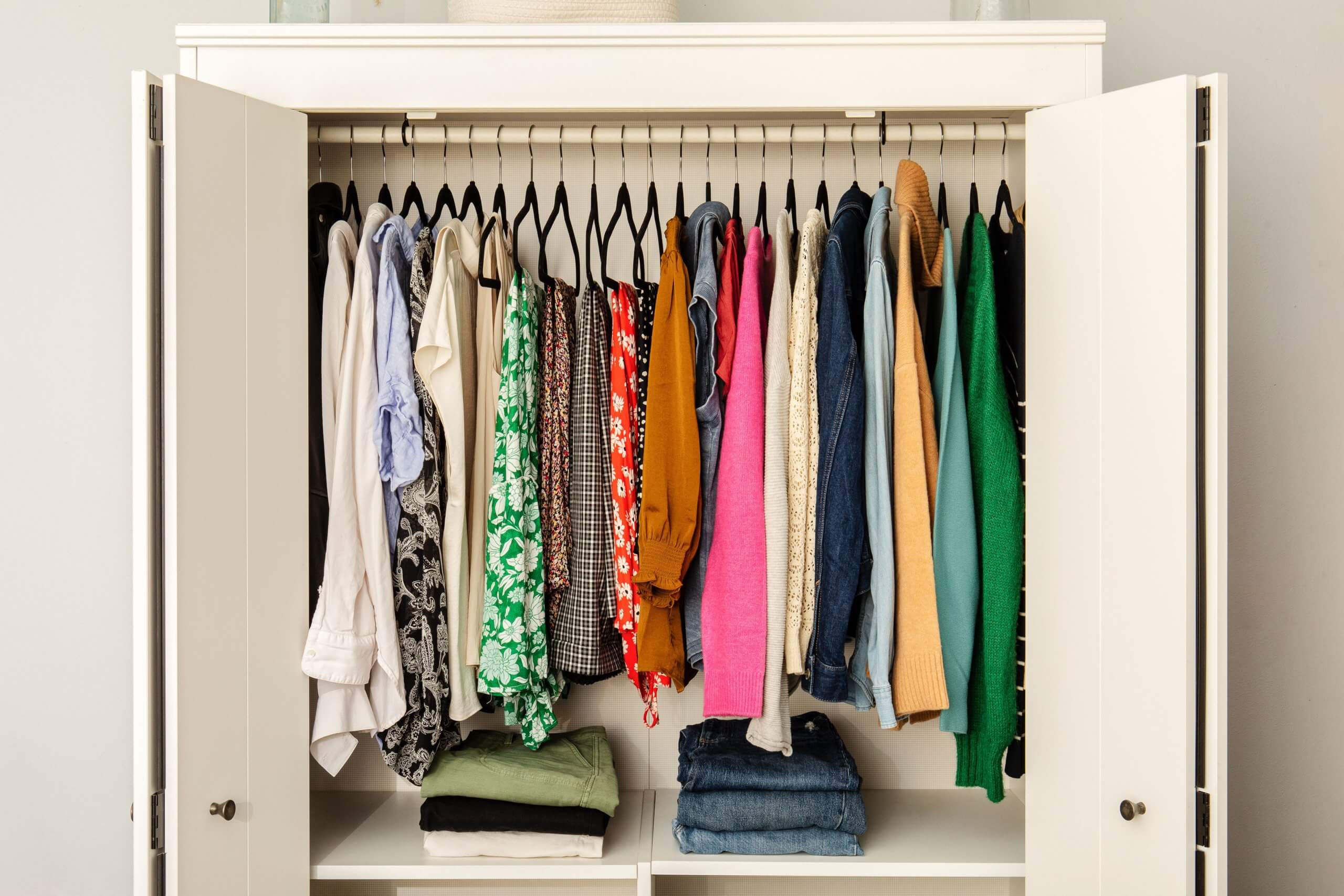How to Organize Your Closet by Season