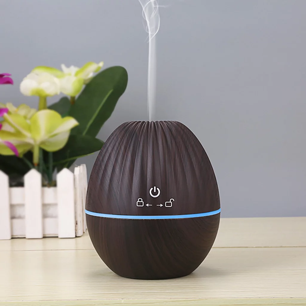 Aroma diffuser with remote control, helps create a pleasant atmosphere